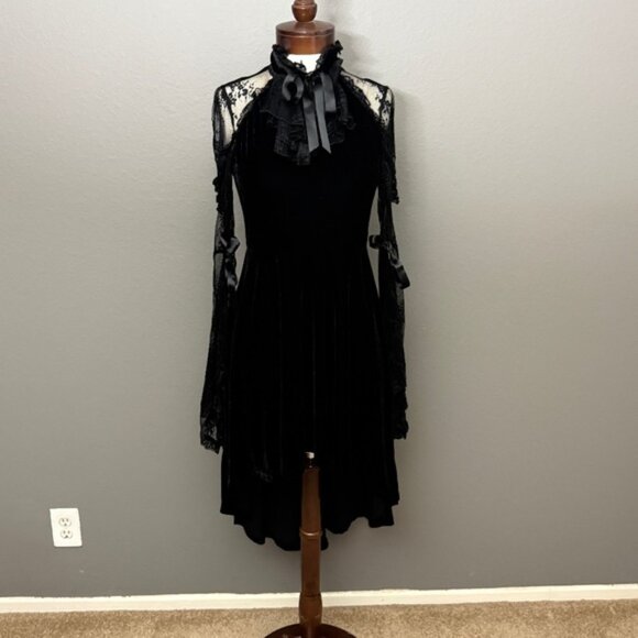 Killstar Black Dress Sz M Lace Whimsygoth Sexy Witch Wicca Halloween Goth - Picture 1 of 11